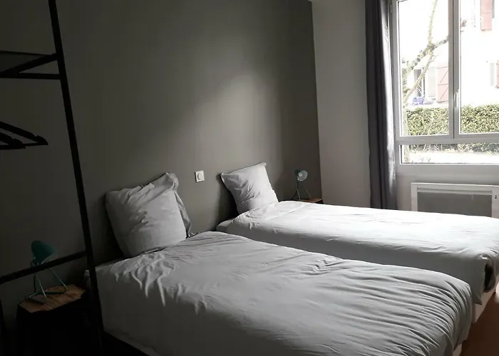 Du Doumet - Luz Centre - Parking Et Garage Individuel Ferme - Draps Et Serviettes Inclus