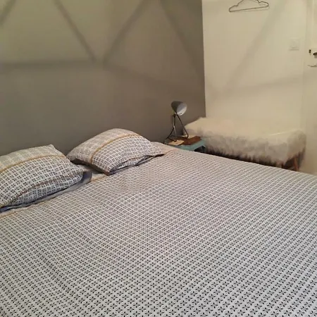 Du Doumet - Luz Centre - Parking Et Garage Individuel Ferme - Draps Et Serviettes Inclus アパート