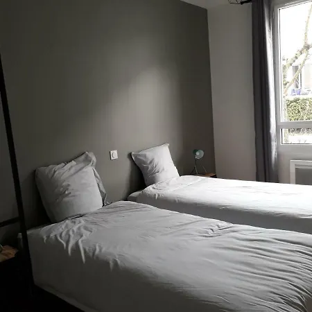 Du Doumet - Luz Centre - Parking Et Garage Individuel Ferme - Draps Et Serviettes Inclus
