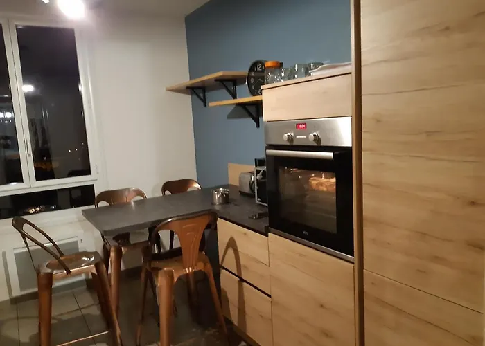 Apartament Du Doumet - Luz Centre - Parking Et Garage Individuel Ferme - Draps Et Serviettes Inclus *