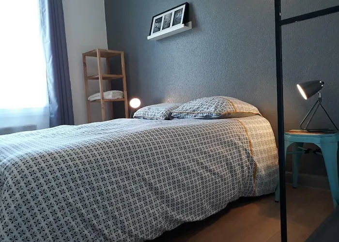 Du Doumet - Luz Centre - Parking Et Garage Individuel Ferme - Draps Et Serviettes Inclus