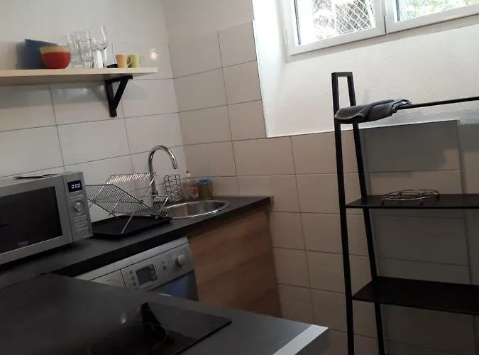 Du Doumet - Luz Centre - Parking Et Garage Individuel Ferme - Draps Et Serviettes Inclus Apartament